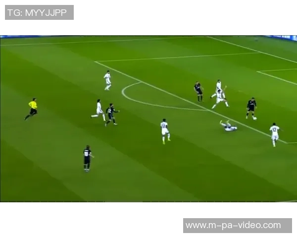 足球音箱安装全攻略助你打造完美观赛体验提升家庭娱乐氛围